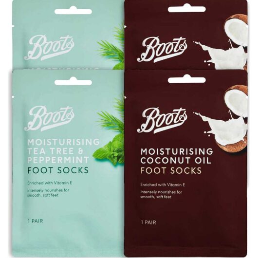 Boots Care Foot Mask Bundle 4 X Moisturising Socks