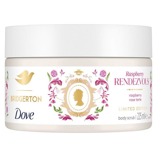 Dove Bridgerton Raspberry Rendezvous Body Scrub 225ml