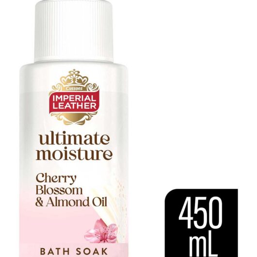 Imperial Leather Ultimate Moisture Foaming Bath Soak Cherry And Almond Oil 450ml