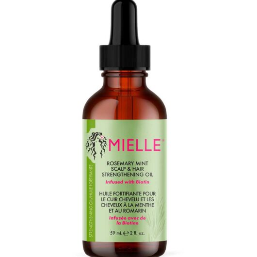 Mielle Rosemary Mint Scalp & Hair Strengthening Oil
