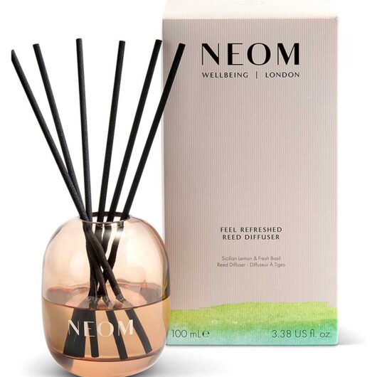 Neom Feel Refreshed Reed Diffuser 100ml