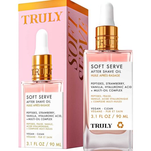 Truly Beauty Inc Truly Soft Serve Aftershave Oil 90ml