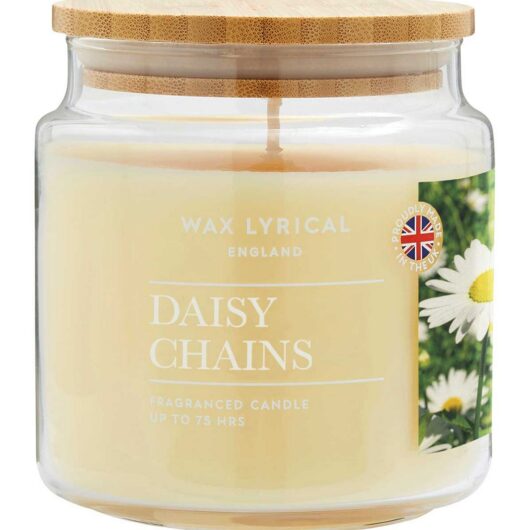 Wax Lyrical Medium 335G Wax Filled Jar Daisy Chain